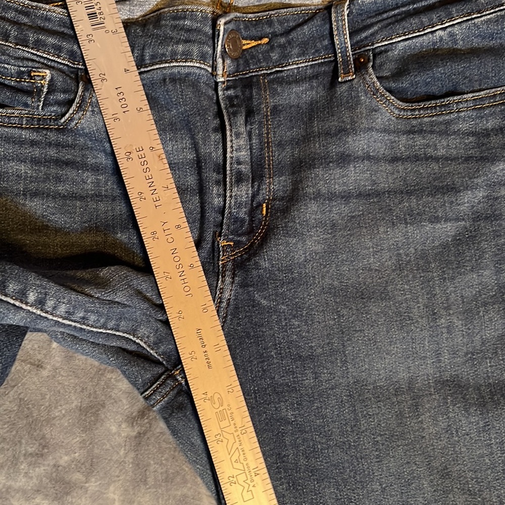 Levi’s 711 Skinny Distressed Jeans Women's size 32 - Picture 14 of 16